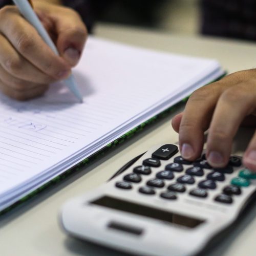 Após recuperar R$ 380 milhões, programa Regulariza Paraná entra na reta final