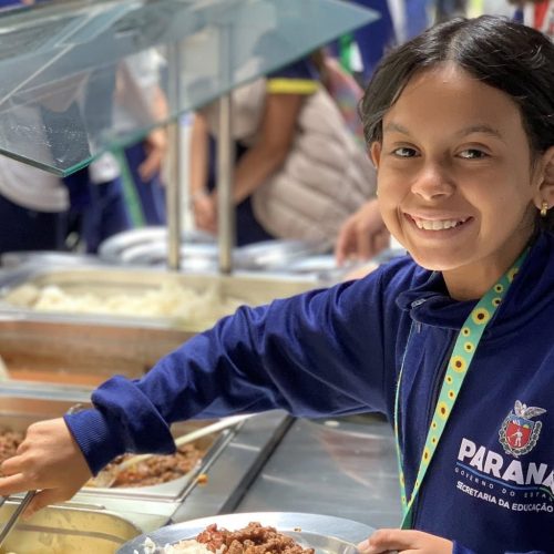 Paraná bate recorde de investimento em alimentos orgânicos nas escolas estaduais