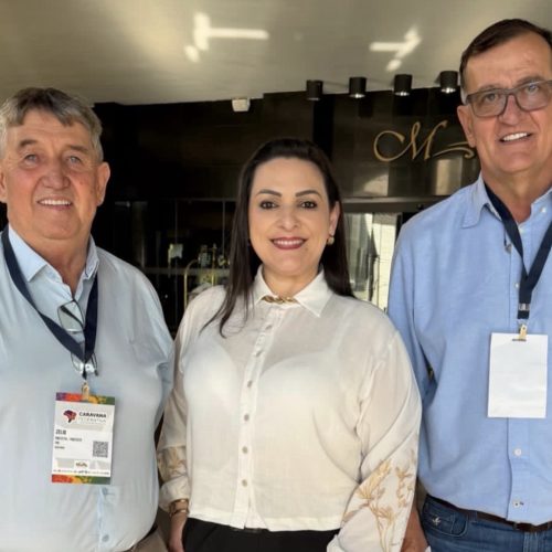 Prefeita Elisangela Pedroso representa Carambeí na Caravana Federativa do Paraná