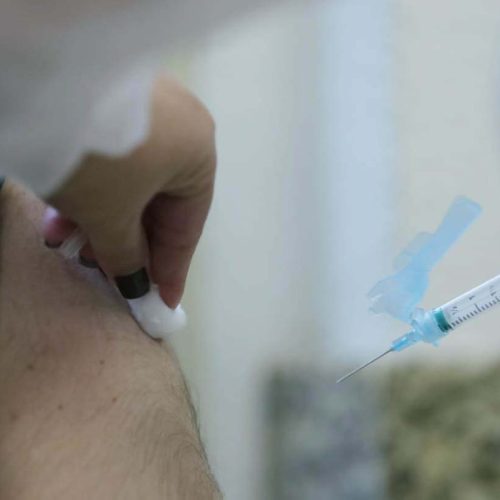 Paraná registra queda na circulação do vírus Influenza com a vacinação