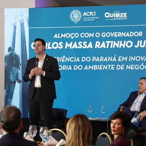 Ratinho Junior apresenta avanços econômicos do Paraná a lideranças empresariais do Rio de Janeiro