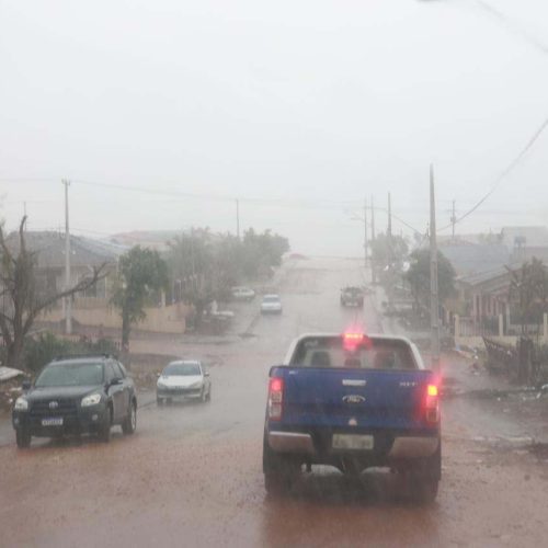Chuva ganha força e temporais são esperados no fim de semana no Estado, aponta Simepar