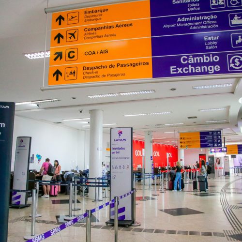 Movimento nos aeroportos do Paraná aumenta 10,7% e chega a 900 mil passageiros em outubro