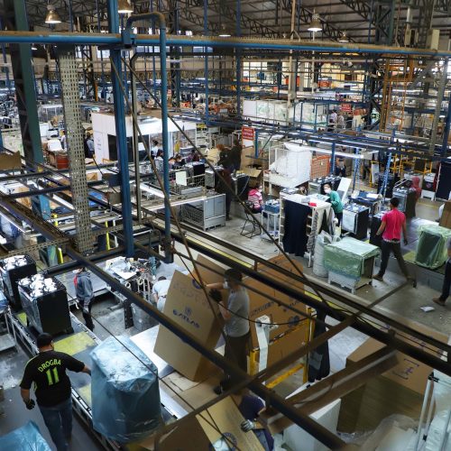 Agências do Trabalhador abrem a semana com 20,2 mil vagas em todo Paraná