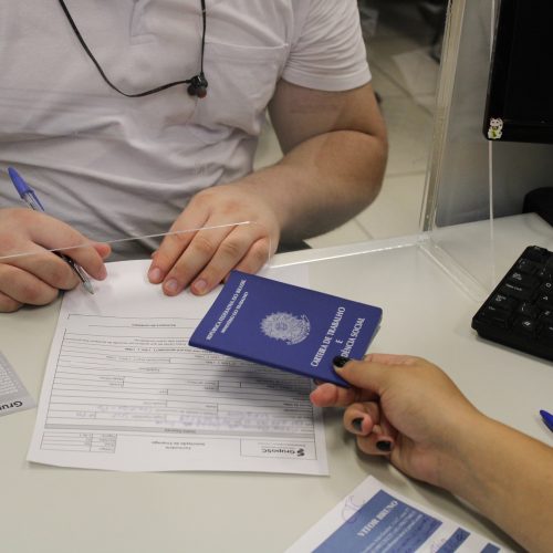 Paraná tem em julho o 2º melhor resultado do ano em contratações via Rede Sine