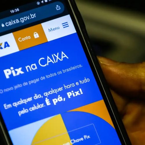 Usuários têm dificuldades para usar Pix em aplicativo da Caixa