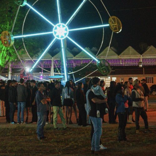 Entrada de menores na 7ª Festa do Peão de Castro segue regras da Vara da Infância e Juventude