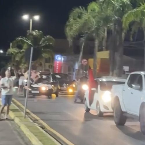 Torcida do Flamengo toma as ruas de Carambeí após vitória na Libertadores