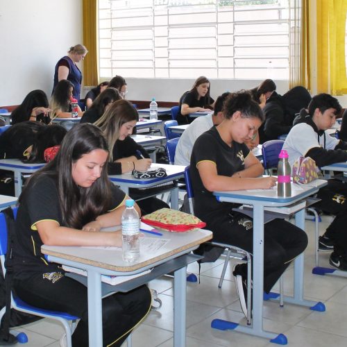 Paraná é o estado que mais investiu em educação em 2025, aponta Tesouro Nacional