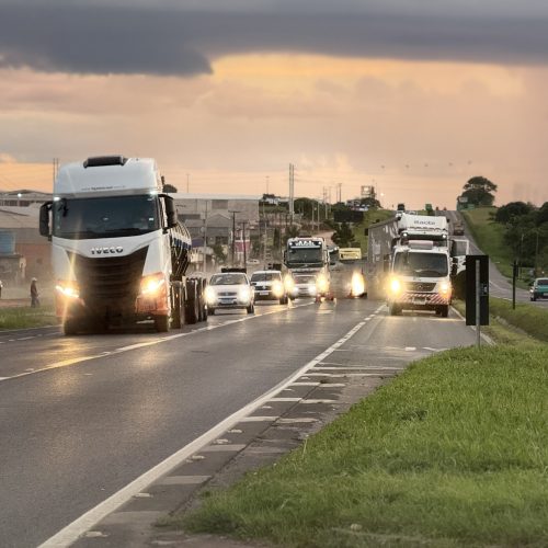 Com IPVA mais barato, número de motoristas que quitaram tributo cresce 12% no Paraná