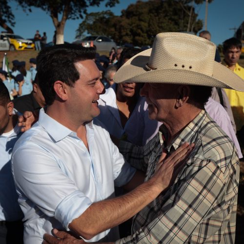 Governador vai aos EUA receber prêmio internacional por políticas para idosos