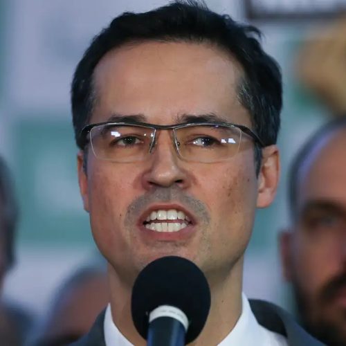 Maioria do TSE mantém suspensão da campanha de Deltan ao Senado