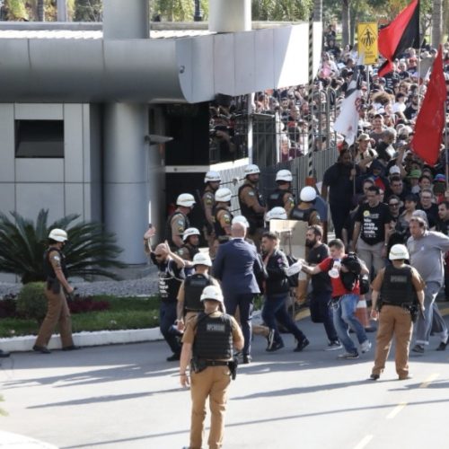 Assembleia Legislativa avalia bens públicos danificados durante invasão