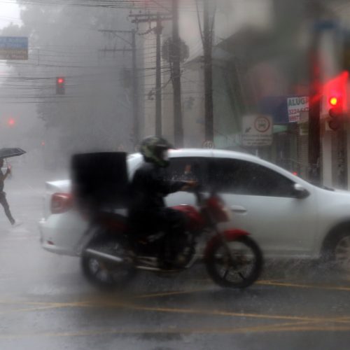 Ciclone extratropical no Rio Grande do Sul traz tempestades ao Paraná nesta semana