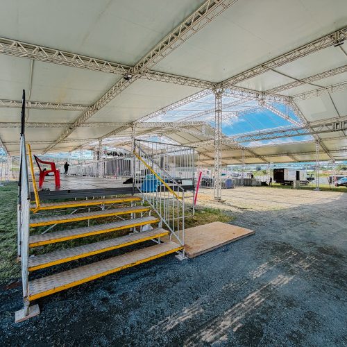 Organização libera venda de pulseiras para o camarote nos shows de Carambeí