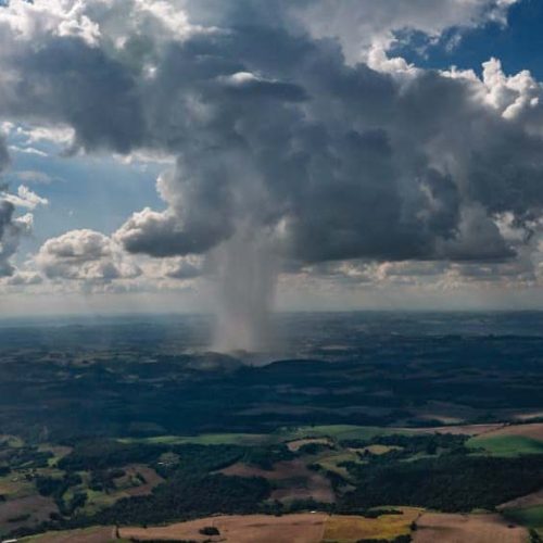 Semana será de chuva e gangorra nas temperaturas no Paraná, prevê Simepar