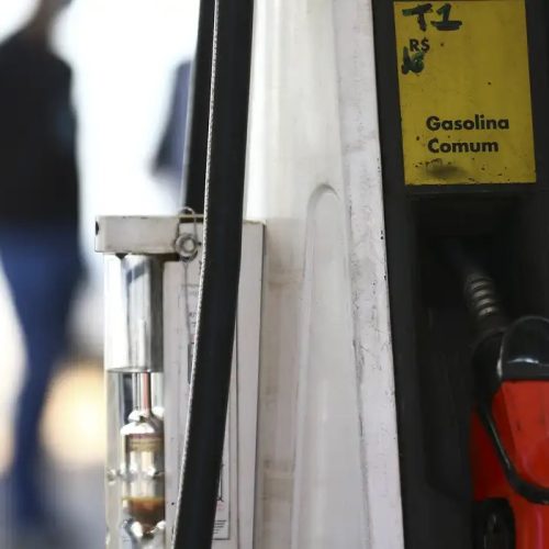 Fiscalização é reforçada para conter alta dos combustíveis