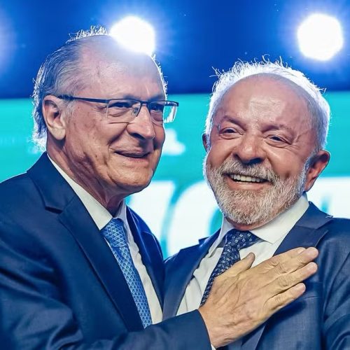 Lula confirma Alckmin como vice em chapa para disputar reeleição
