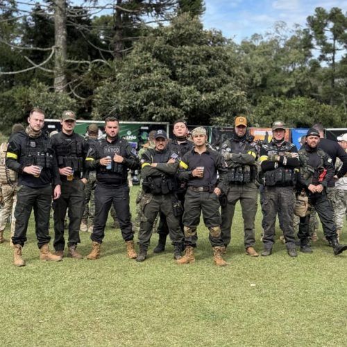 Equipe de Carambeí se destaca em competição nacional de paintball e leva o nome da cidade ao topo