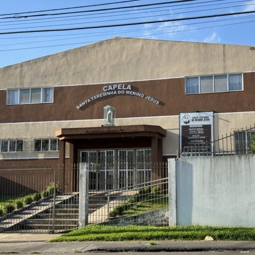 Festa de Santa Teresinha acontece neste sábado em Carambeí com missa e show de prêmios