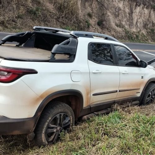 Caminhonete roubada em Carambeí é recuperada em Jacarezinho