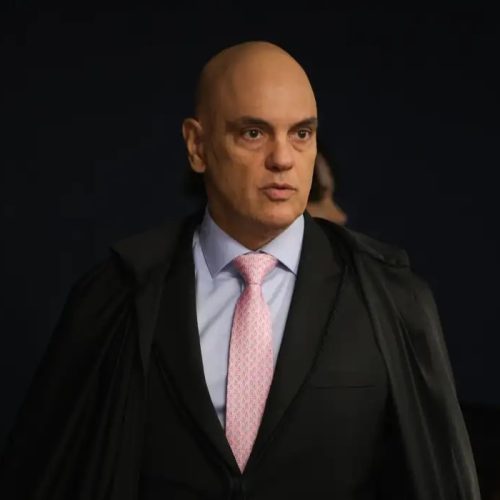 Moraes vota para condenar Bolsonaro e mais sete por golpe de Estado