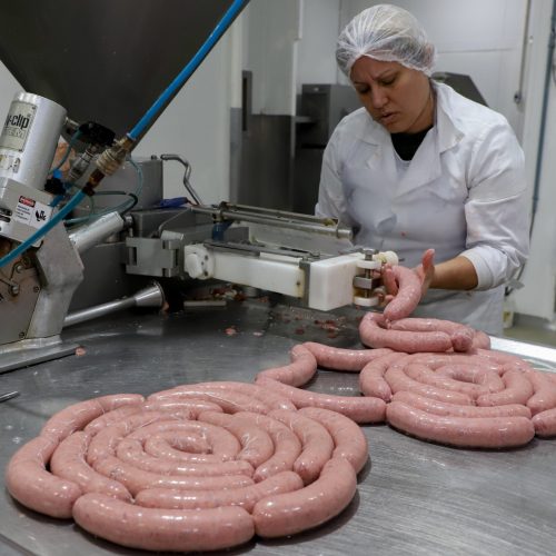 Paraná alcança melhor trimestre da história na produção de carne bovina e suína
