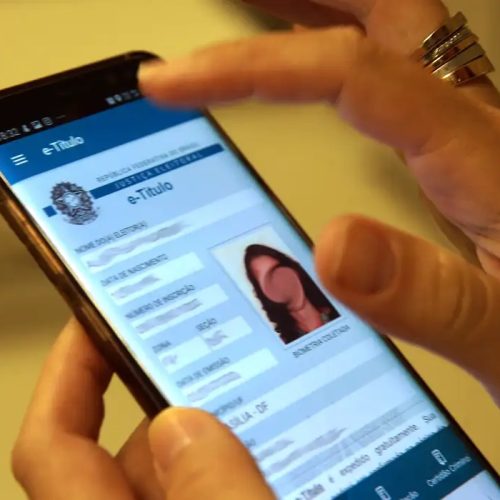 Prazo para tirar e regularizar título de eleitor vai até 6 de maio