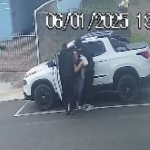 Assalto à mão armada em Carambeí: Veículo e celular são levados por criminosos