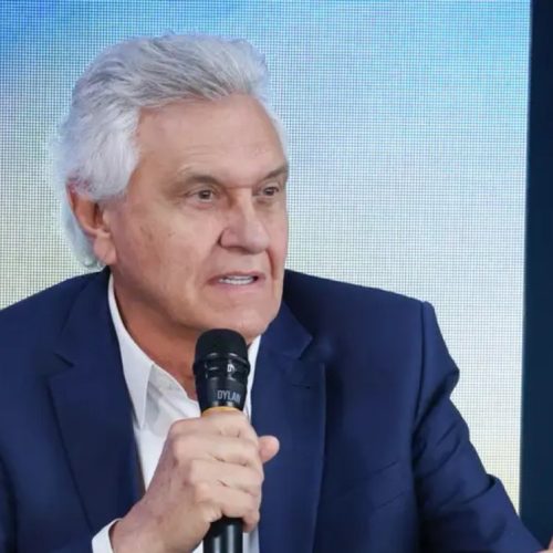 Caiado declara apoio a Flávio Bolsonaro no 2º turno