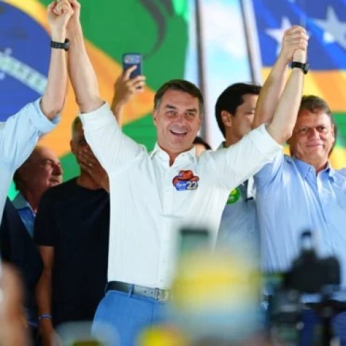 Flávio amplia frente política e acumula vitórias no 2º turno