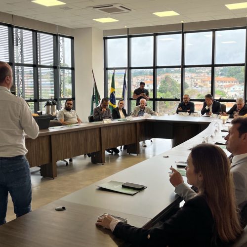 Prefeitos da AMCG alinham demandas das cidades e fortalecem diálogo pelo desenvolvimento regional