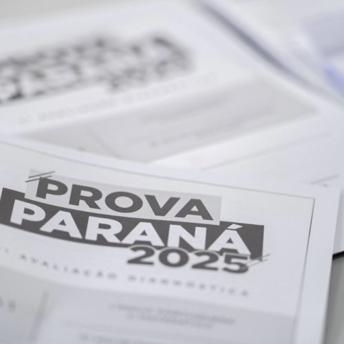 Educação aplica Prova Paraná a mais de 1 milhão de estudantes da rede pública