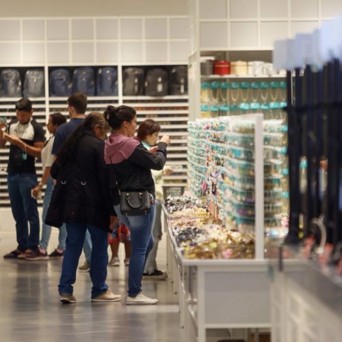 Paraná fecha primeiro trimestre de 2026 com 53,4 mil novas empresas