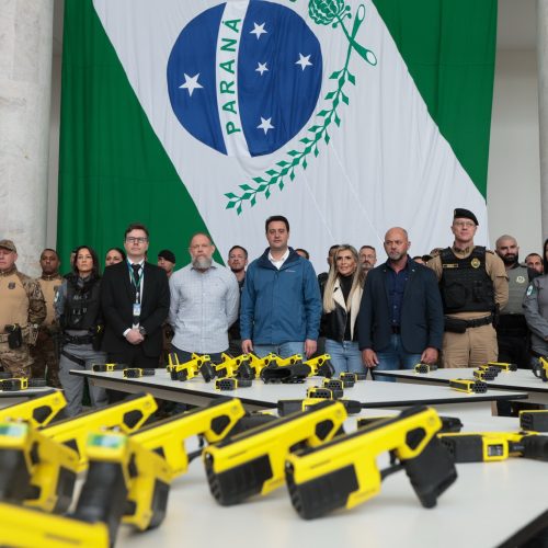 Com tecnologia de última geração, Paraná entrega 1,4 mil armas não letais para as polícias