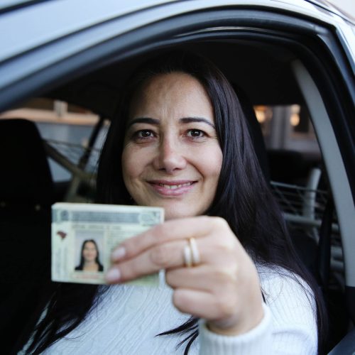 278 paranaenses já receberam a CNH gratuita pelo programa social do Estado