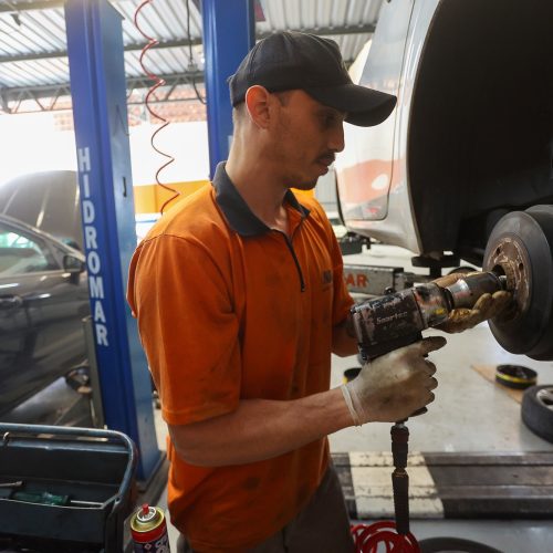 79% dos municípios do Paraná têm saldo positivo de empregos nos 5 primeiros meses do ano