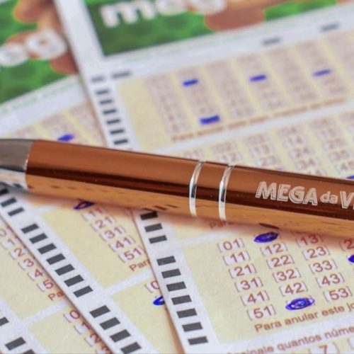 Mega da Virada 2025: veja as dezenas sorteadas para o prêmio de R$ 1,09 bilhão