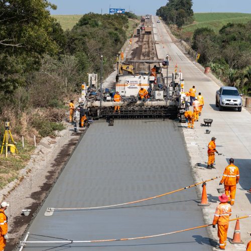 Orçamento recorde de R$ 81,6 bilhões para 2026 terá maior volume de investimentos da história do Paraná