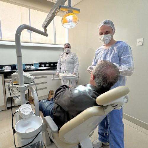 Saúde de Castro inicia mutirão de próteses dentárias com pacientes do Jardim Alvorada e do interior