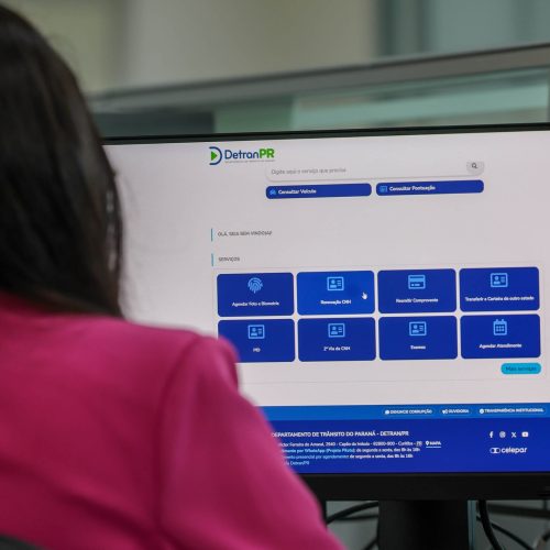 Aulas EaD, nova biometria e CNH digital: Detran-PR torna habilitação mais acessível em oito anos