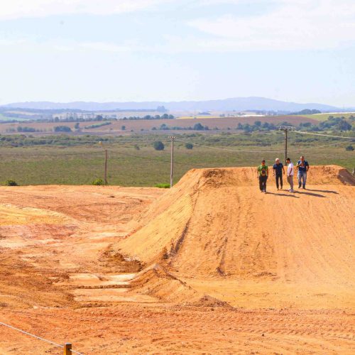 De pista histórica ao Campeonato Brasileiro: Castro recebe o motocross de volta em grande estilo