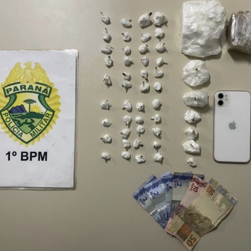 Dupla é detida por tráfico após ação da ROTAM em Carambeí