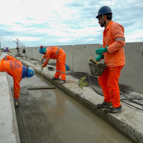 24,8 mil vagas com carteira assinada: Paraná tem ofertas de trabalho em diversos setores