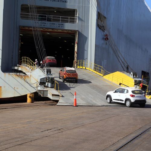 Exportações de automóveis do Paraná crescem 73,7% nos primeiros meses de 2025