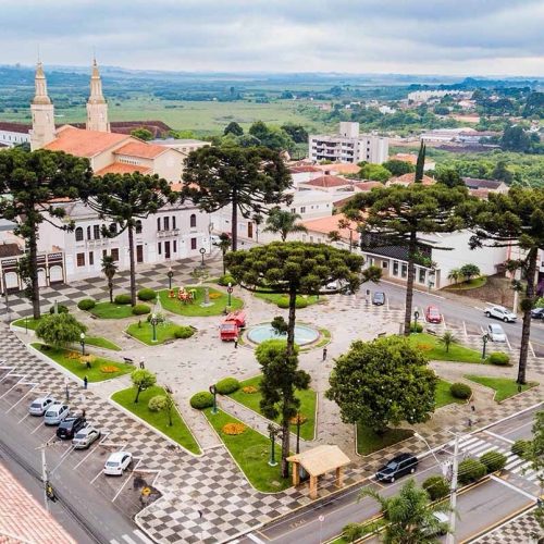 Castro celebra 320 anos de história e garante investimentos para o futuro