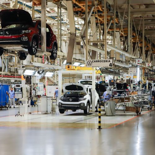 Indústria do Paraná cresce 5,3% em 2025, quase quatro vezes acima da média nacional