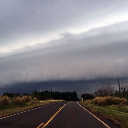 Chuva forte! Agosto começa com alerta de vendaval em 10 estados