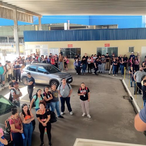 Trabalhadores da SEARA/JBS em Carambeí decidem entrar em greve