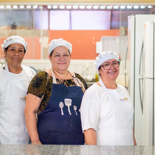 Dia da Merendeira Escolar: acolhimento a alunos vai além das refeições